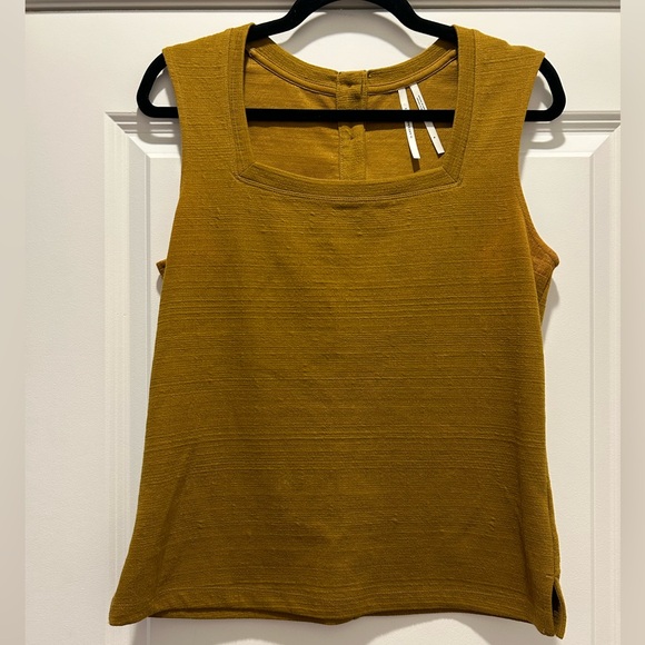 By Anthropologie Sleeveless Square Neck Shirt - Picture 1 of 7